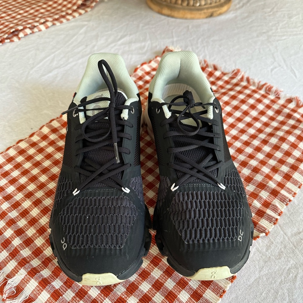 On cloud sz 10
